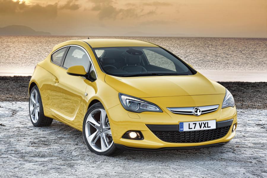 Vauxhall Astra GTC '2011